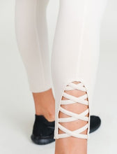 Load image into Gallery viewer, The Surrender Leggings